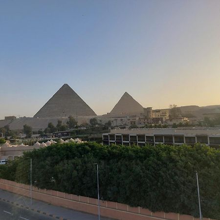 Kafret el-Gabal Doudou Pyramids View Hotel מראה חיצוני תמונה