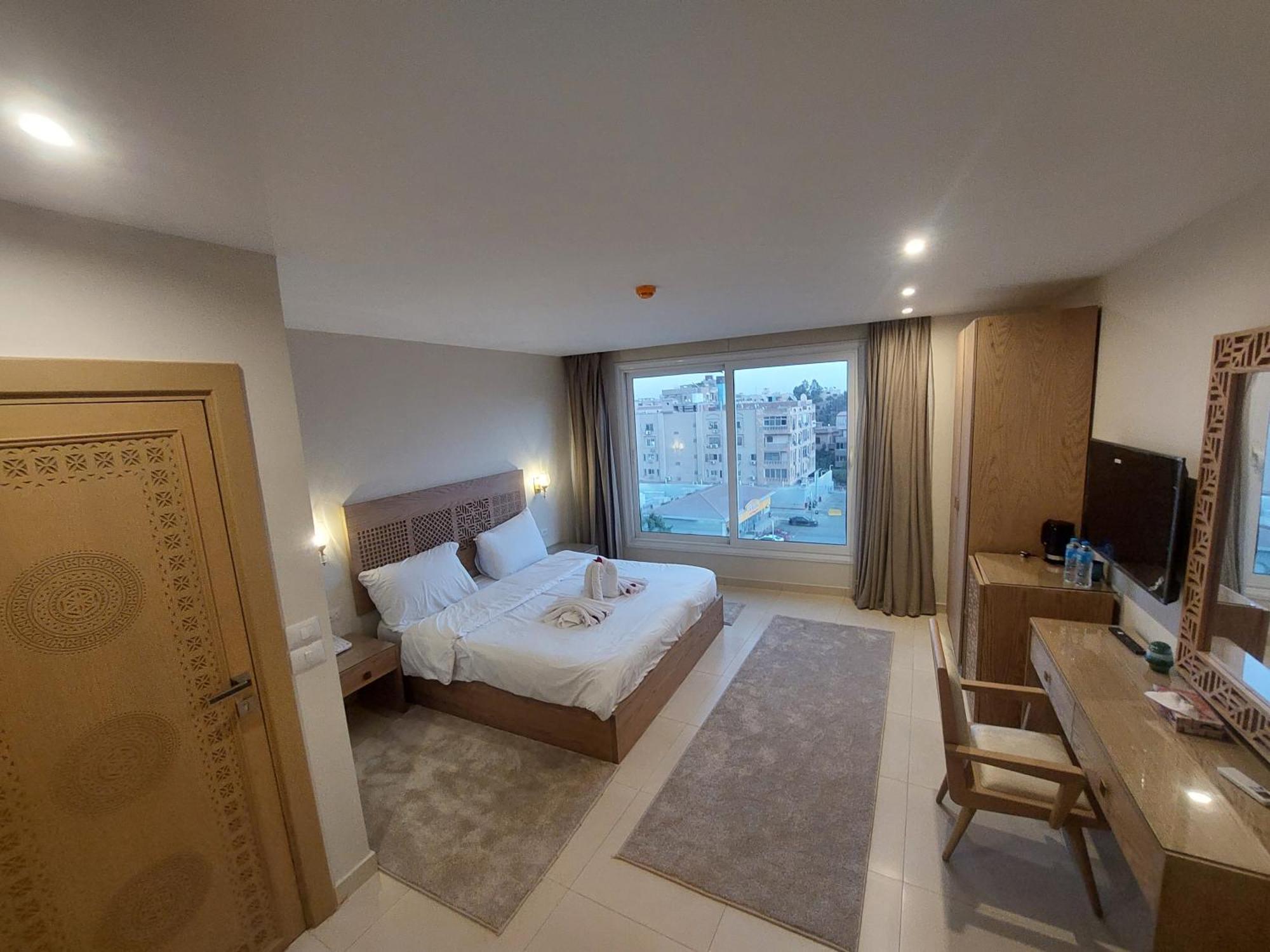 Kafret el-Gabal Doudou Pyramids View Hotel מראה חיצוני תמונה