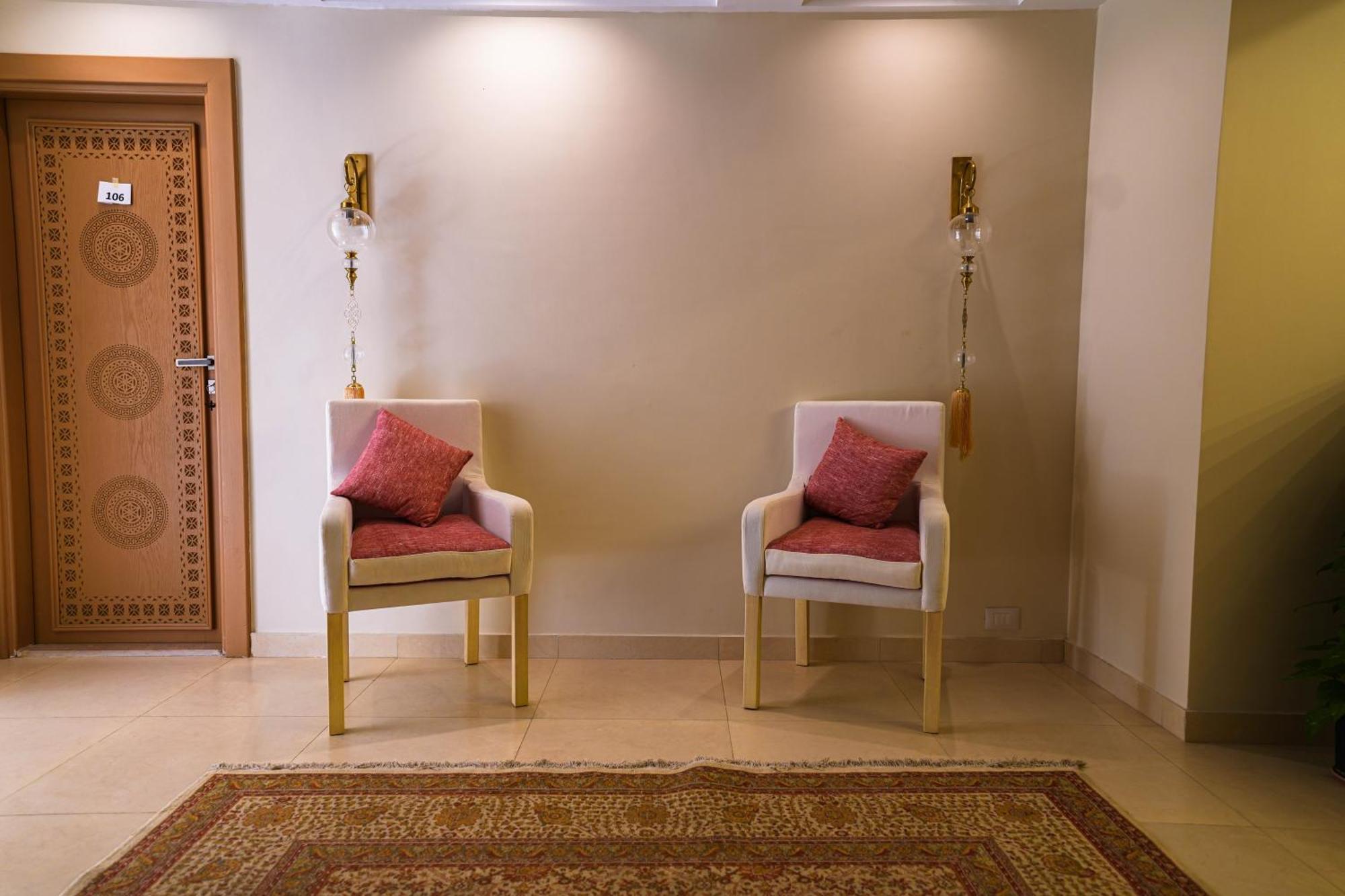 Kafret el-Gabal Doudou Pyramids View Hotel מראה חיצוני תמונה