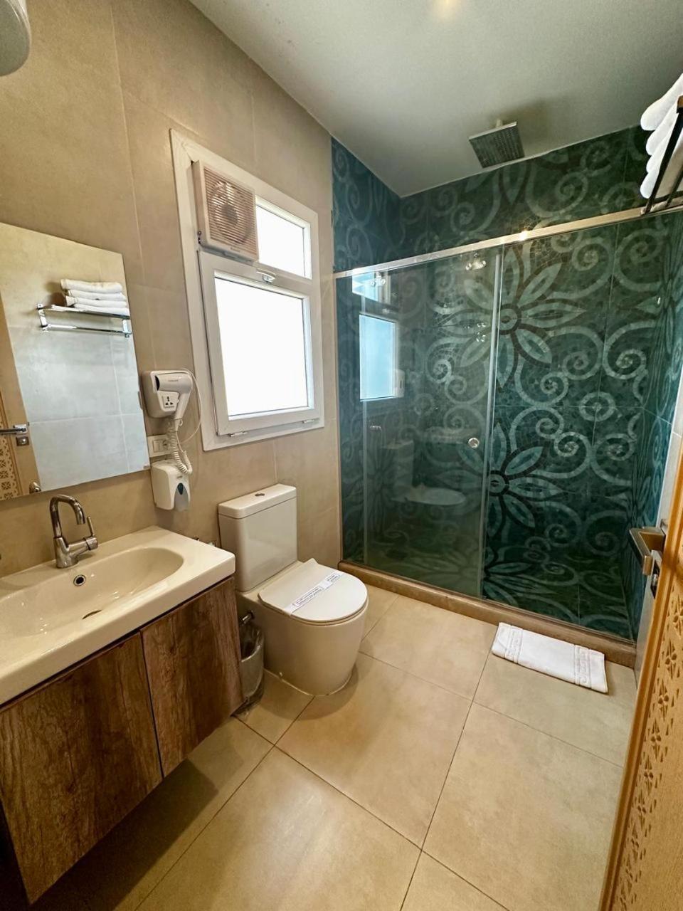 Kafret el-Gabal Doudou Pyramids View Hotel מראה חיצוני תמונה