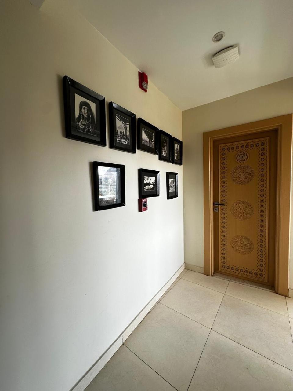 Kafret el-Gabal Doudou Pyramids View Hotel מראה חיצוני תמונה